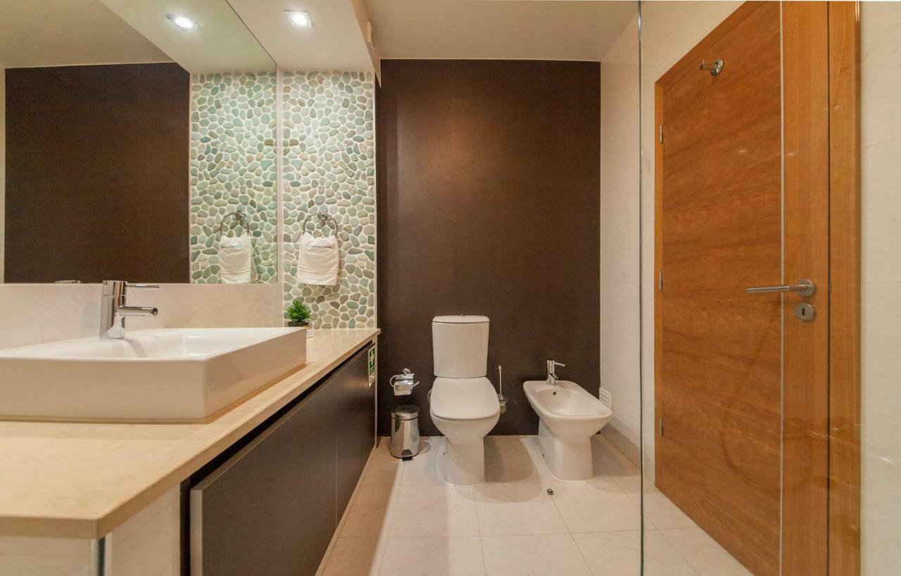 B27 - Luzbay 2 Bed Apartment Екстериор снимка